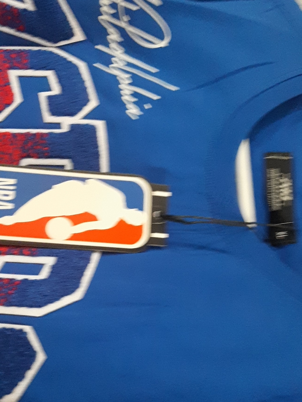 Philadelphia 76ers Pro Standard Hometown Chenille T-Shirt - Royal - Picture 3 of 6